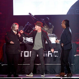 Artist picture of dc Talk