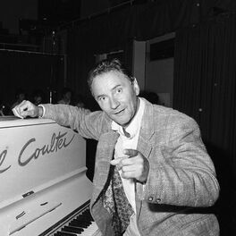 Artist picture of Phil Coulter