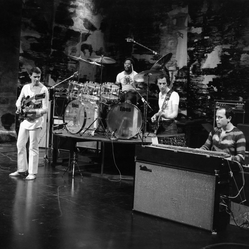 Mahavishnu Orchestra albums, chansons, playlists À écouter sur Deezer