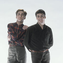 Artist picture of China Crisis