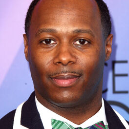 Artist picture of Micah Stampley
