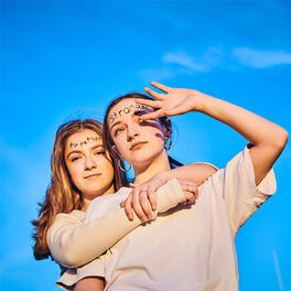 Artist picture of Mimi & Josy