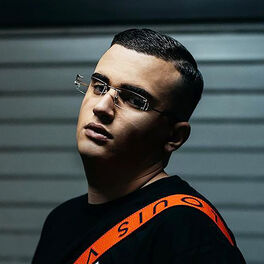 Artist picture of Stoner07