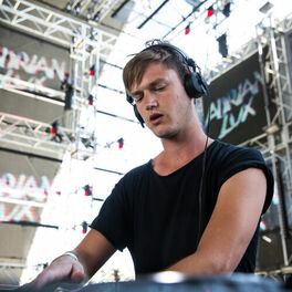 Artist picture of Adrian Lux