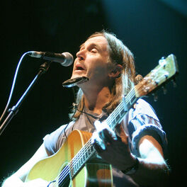 Artist picture of Dougie MacLean