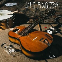Artist picture of Idle Fingers