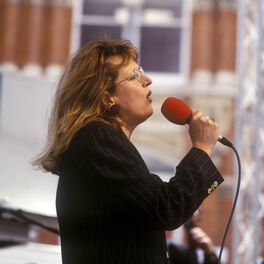 Artist picture of Barbara Dickson
