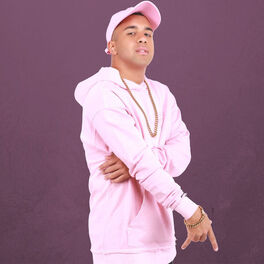 Artist picture of Miguelito
