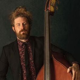 Artist picture of Casey Abrams