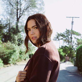 Artist picture of Mandy Moore