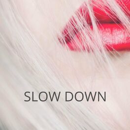 Album cover of SlowDown (feat. Rochelle & Roxiiereese)
