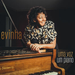 Album cover of Uma Voz, um Piano