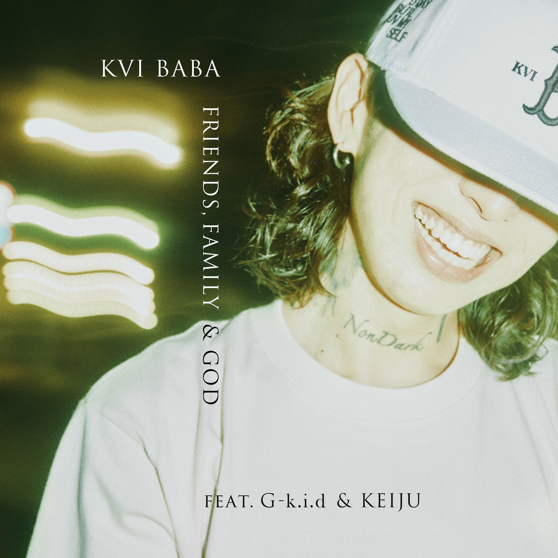 Kvi Baba - LOVE or PEACE or BOTH: lyrics and songs | Deezer