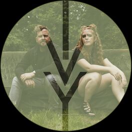 Album cover of Shivers (feat. Meg Birch)