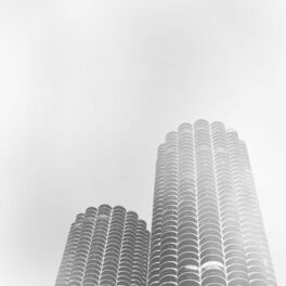 Album cover of Yankee Hotel Foxtrot (Deluxe Edition)