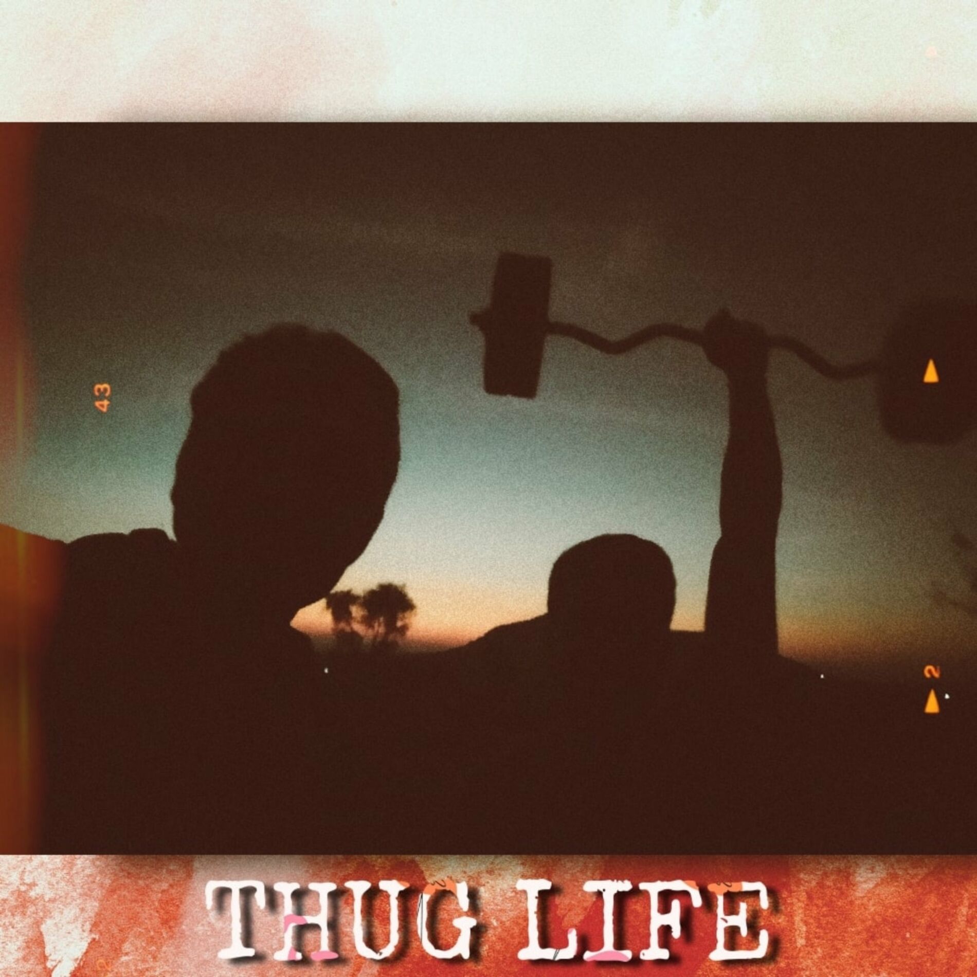 Thug Life: альбомы, песни, плейлисты | Слушайте на Deezer