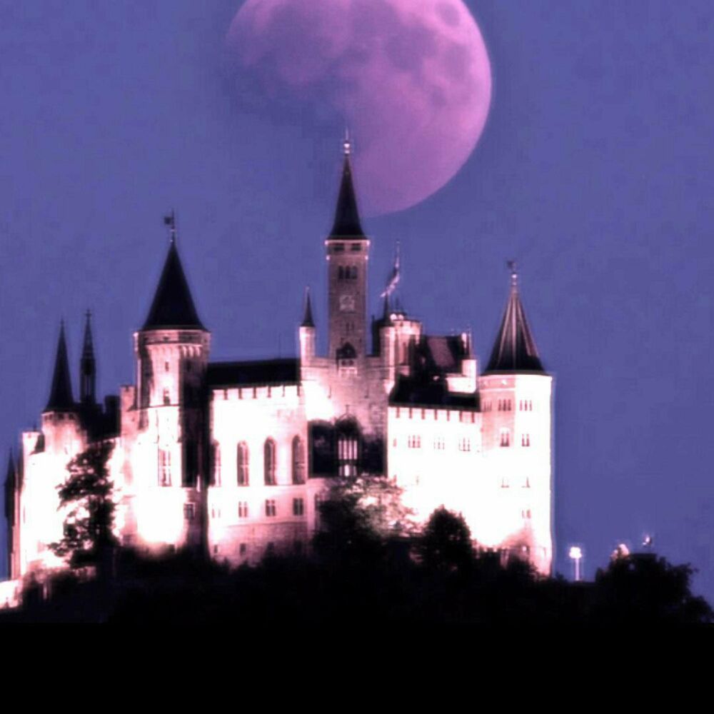 Moon castle