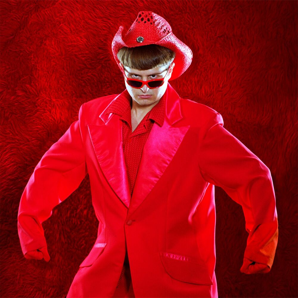 Включи оливер 3. Оливер три. Оливер три Харт. Oliver Tree куртка. Enemy Оливер три.