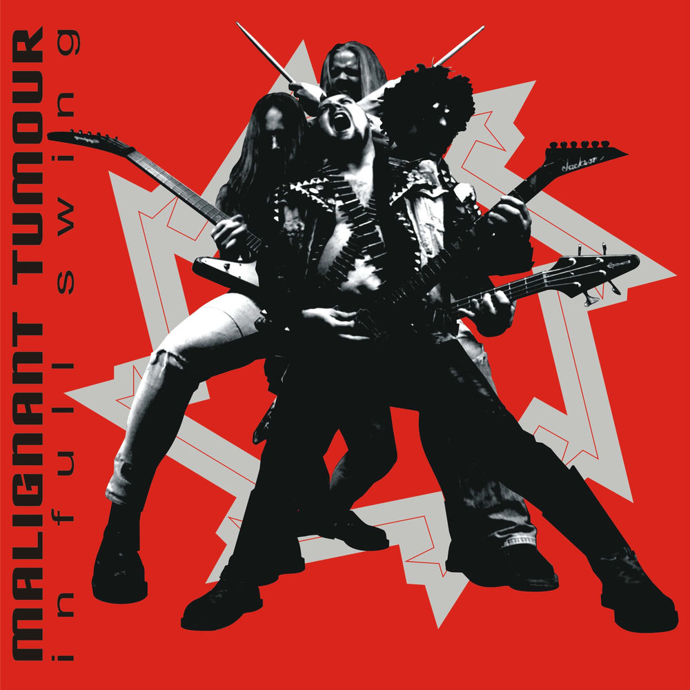 Swing at the end of the world in banos. Indoor golf simulator. In full swing. Full swing. Тренажер для игры в большой теннис с палкой.