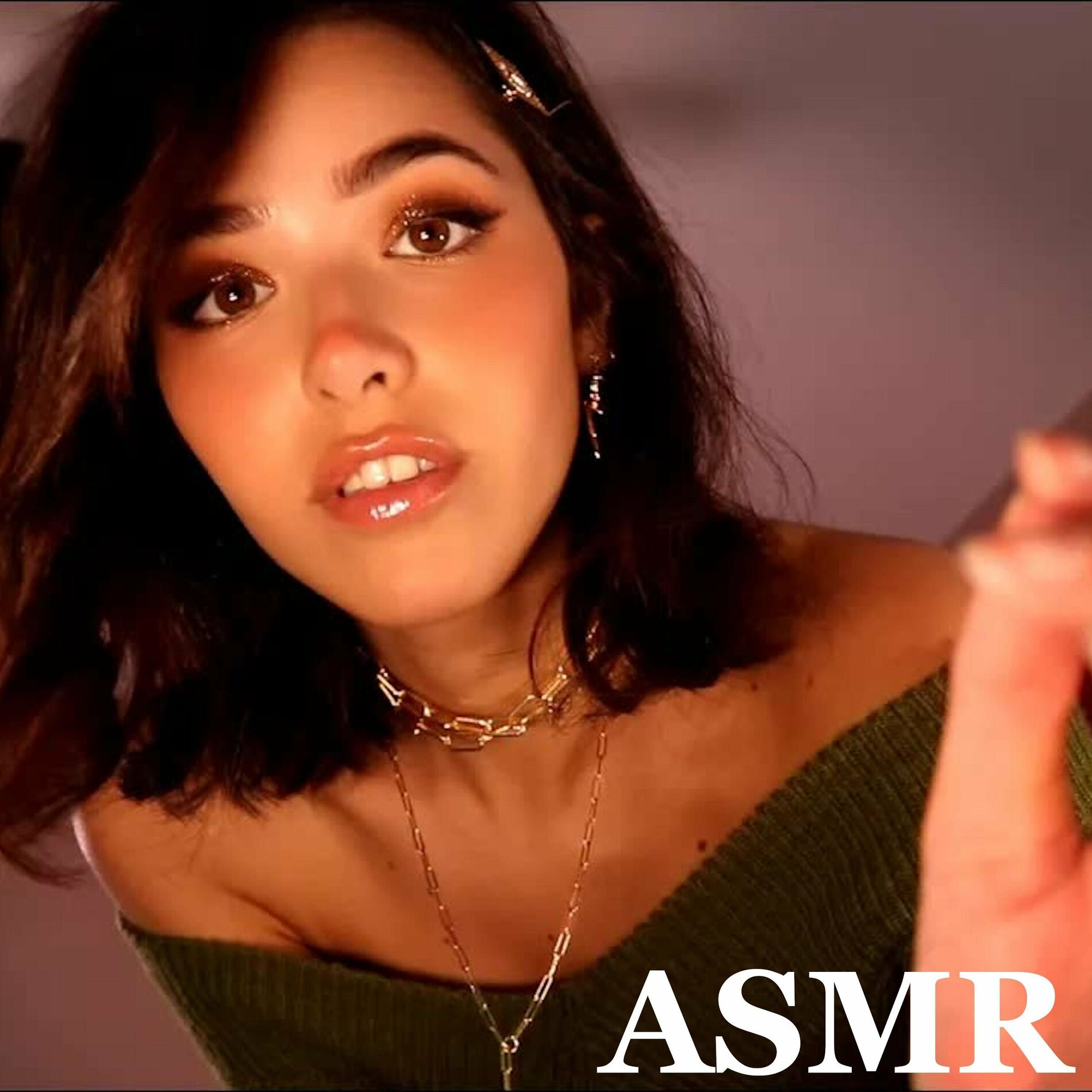 ASMR Glow: albums, songs, playlists | Listen on Deezer