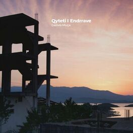 Album cover of Qyteti I Endrrave