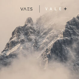 Album cover of Vale Más