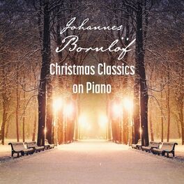 Album cover of Christmas Classics On Piano