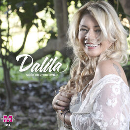 Album cover of Solo un Momento