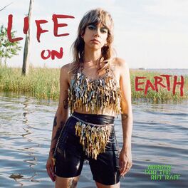 Album cover of LIFE ON EARTH (deluxe edition)