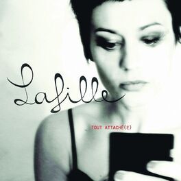 Album cover of Tout attaché(e)
