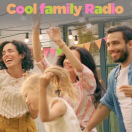 Album cover of Cool Family Radio
