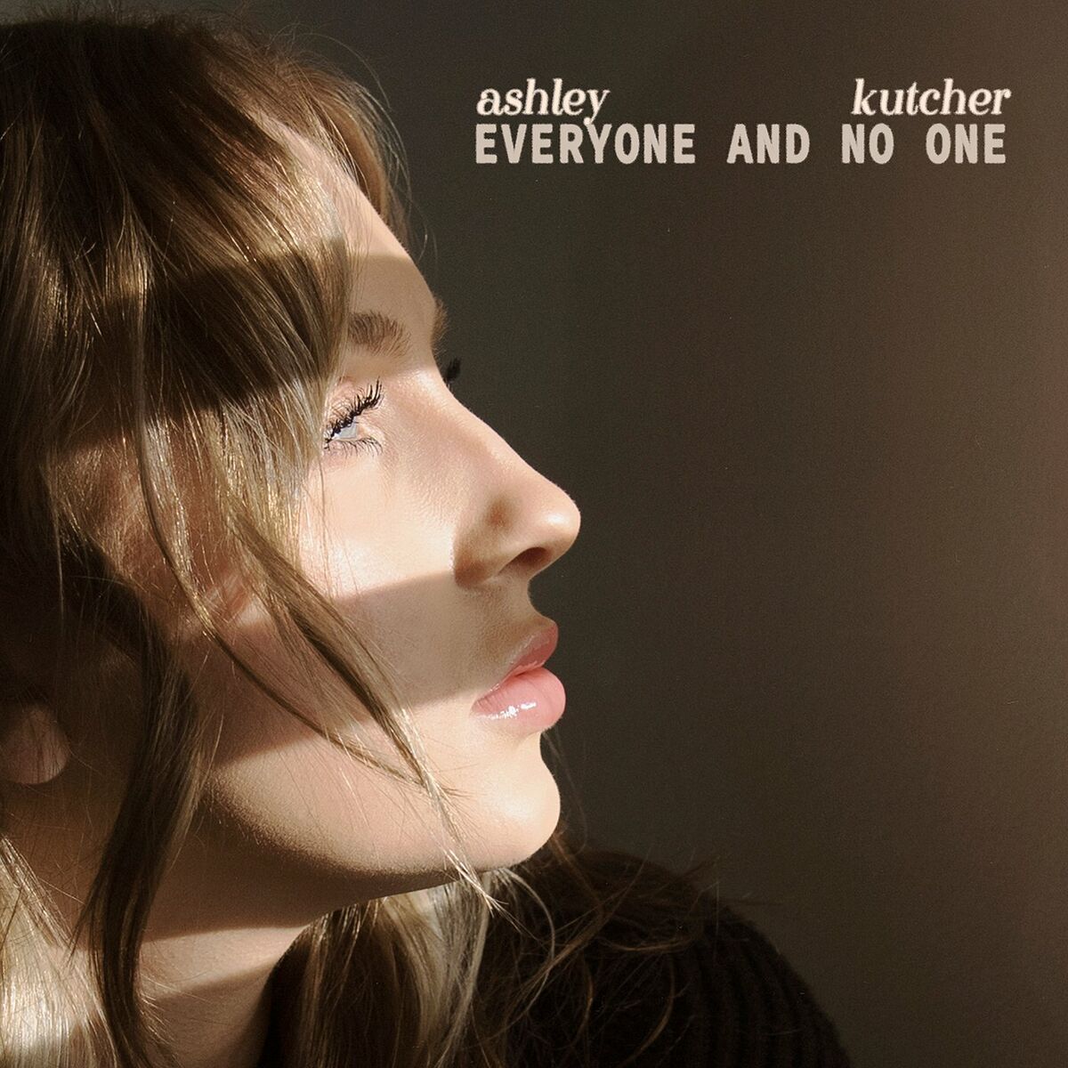 Ashley Kutcher: albums, songs, playlists | Listen on Deezer