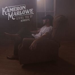 Album cover of Giving You Up (Acoustic)
