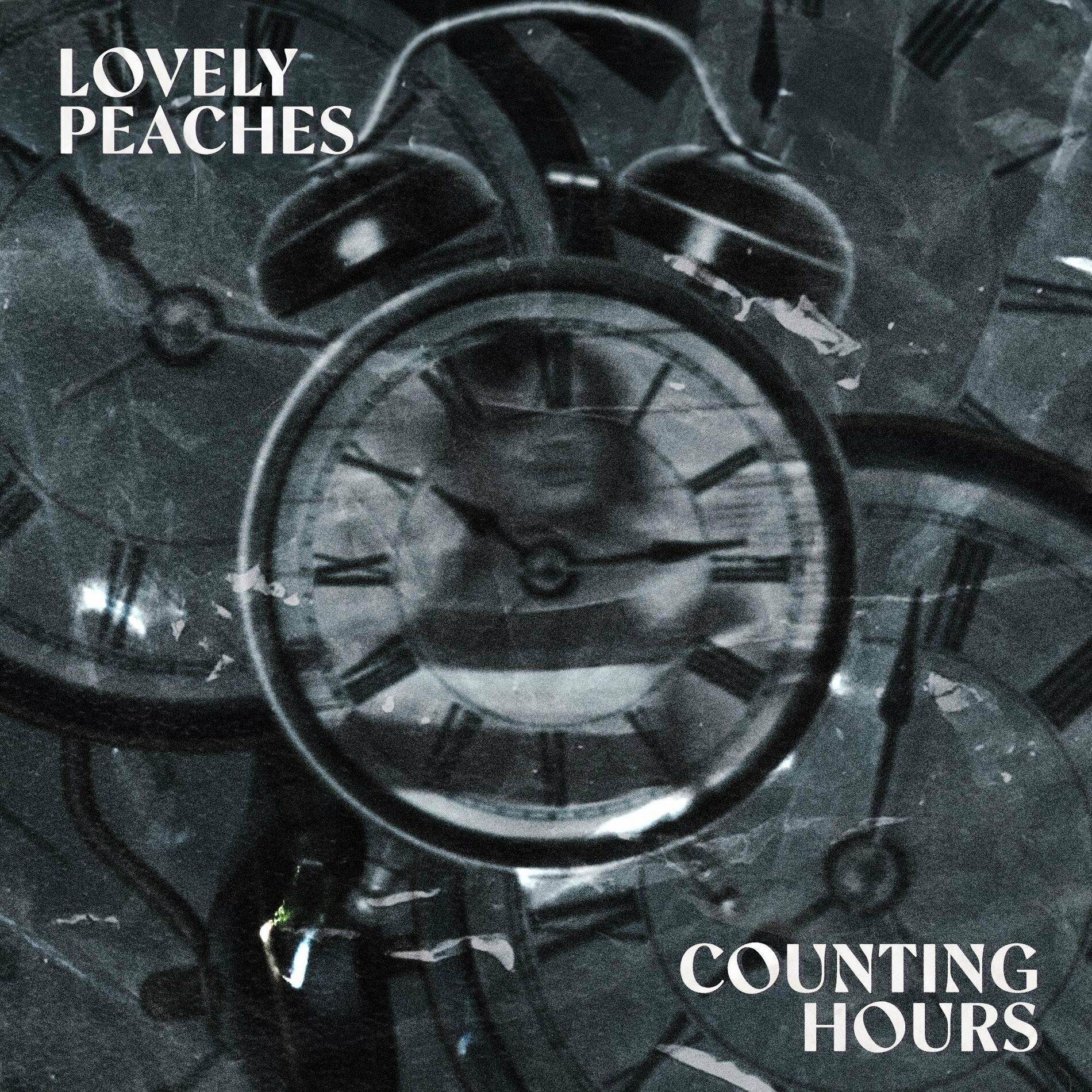 Lovely Peaches: albums, songs, playlists | Listen on Deezer