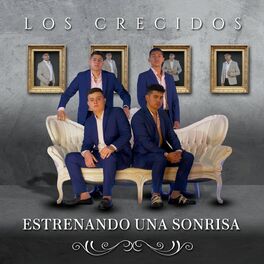 Album cover of Estrenando Una Sonrisa