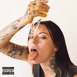 Album cover of QUEEN BEE