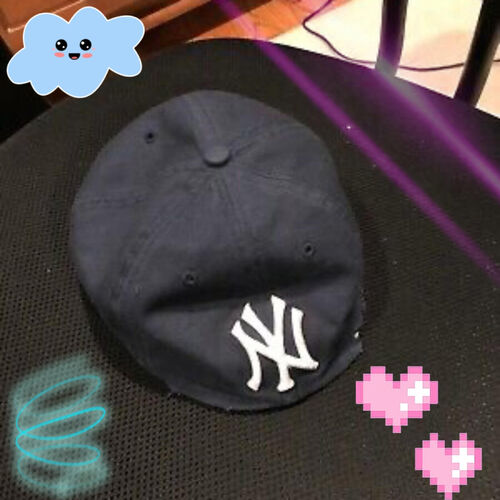 New York Yankees hat with no brim