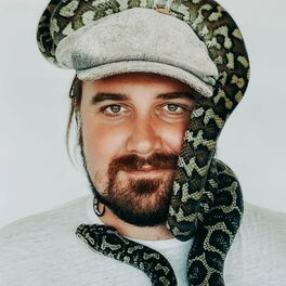 Album cover of the snake song (feat. Kasey Chambers)