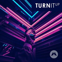 Album cover of Turn it up