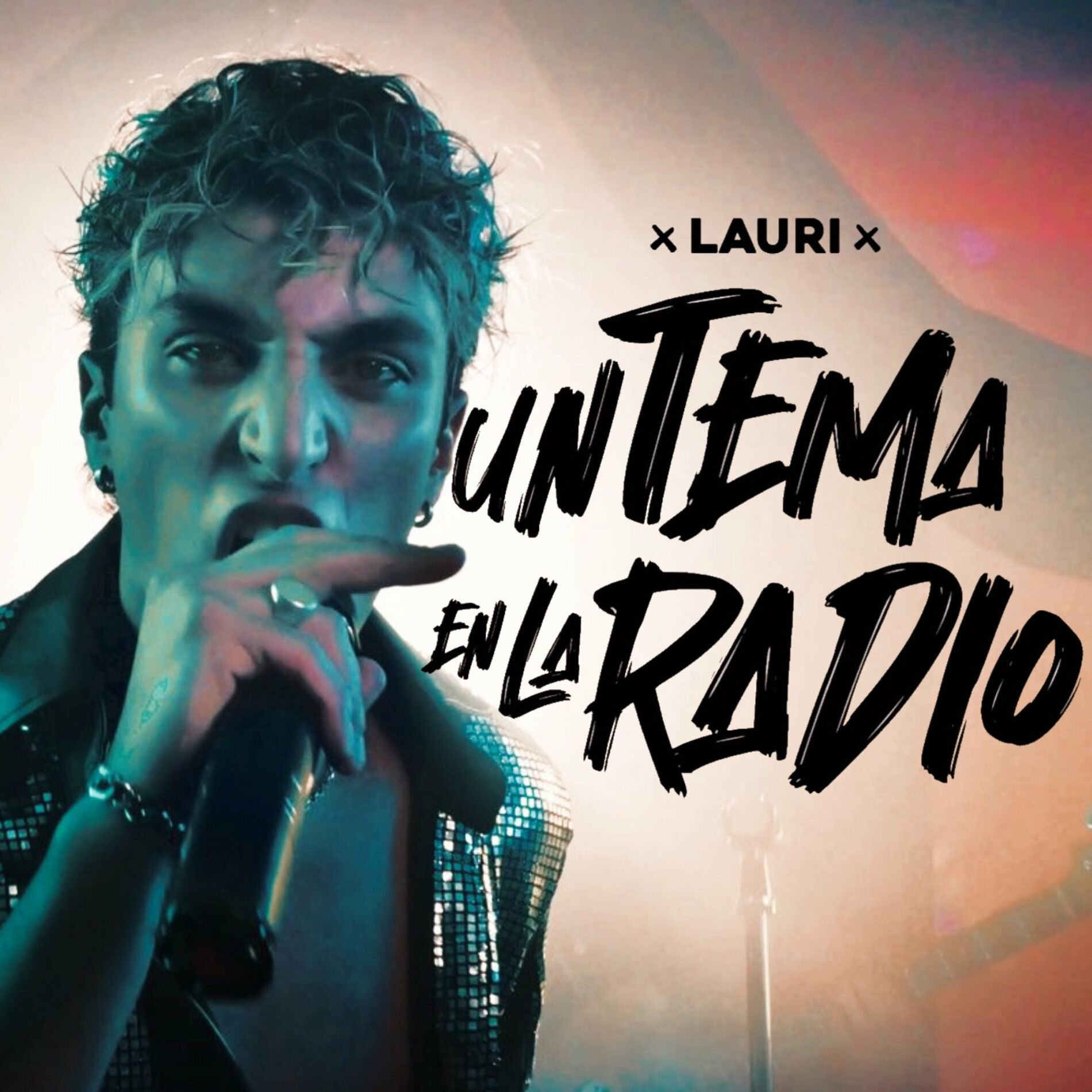 Lauri (новый альбом) - Un Tema en la Radio: тексты и песни | Deezer