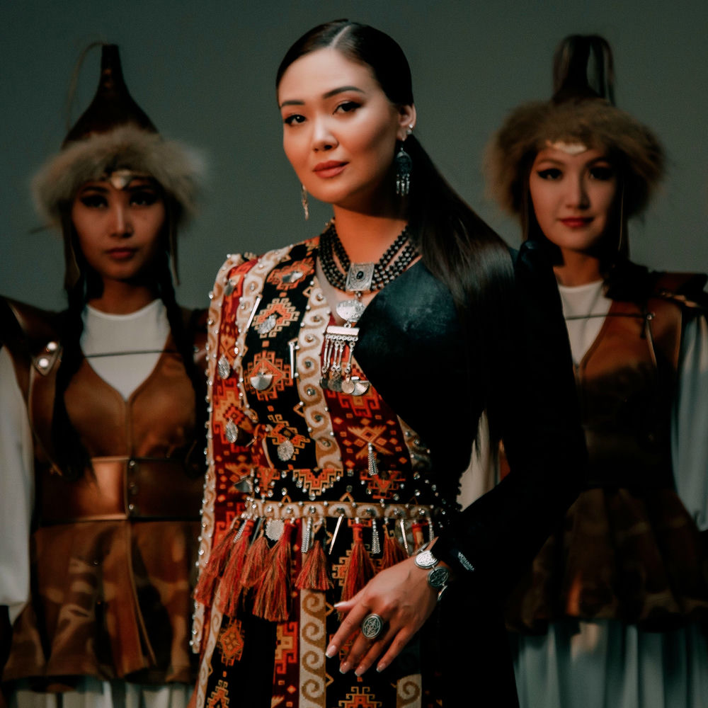 Киргизский певец. Той ырлары. Народная музыка в киргизии. Кыргызские песни. Мирбек атабеков.