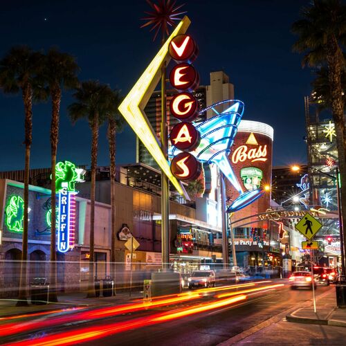 raymia-viva-las-vegas-lyrics-and-songs-deezer