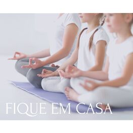 Album cover of Fique em Casa
