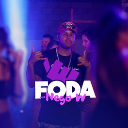 Album cover of É Foda