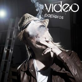 Album cover of Papieros