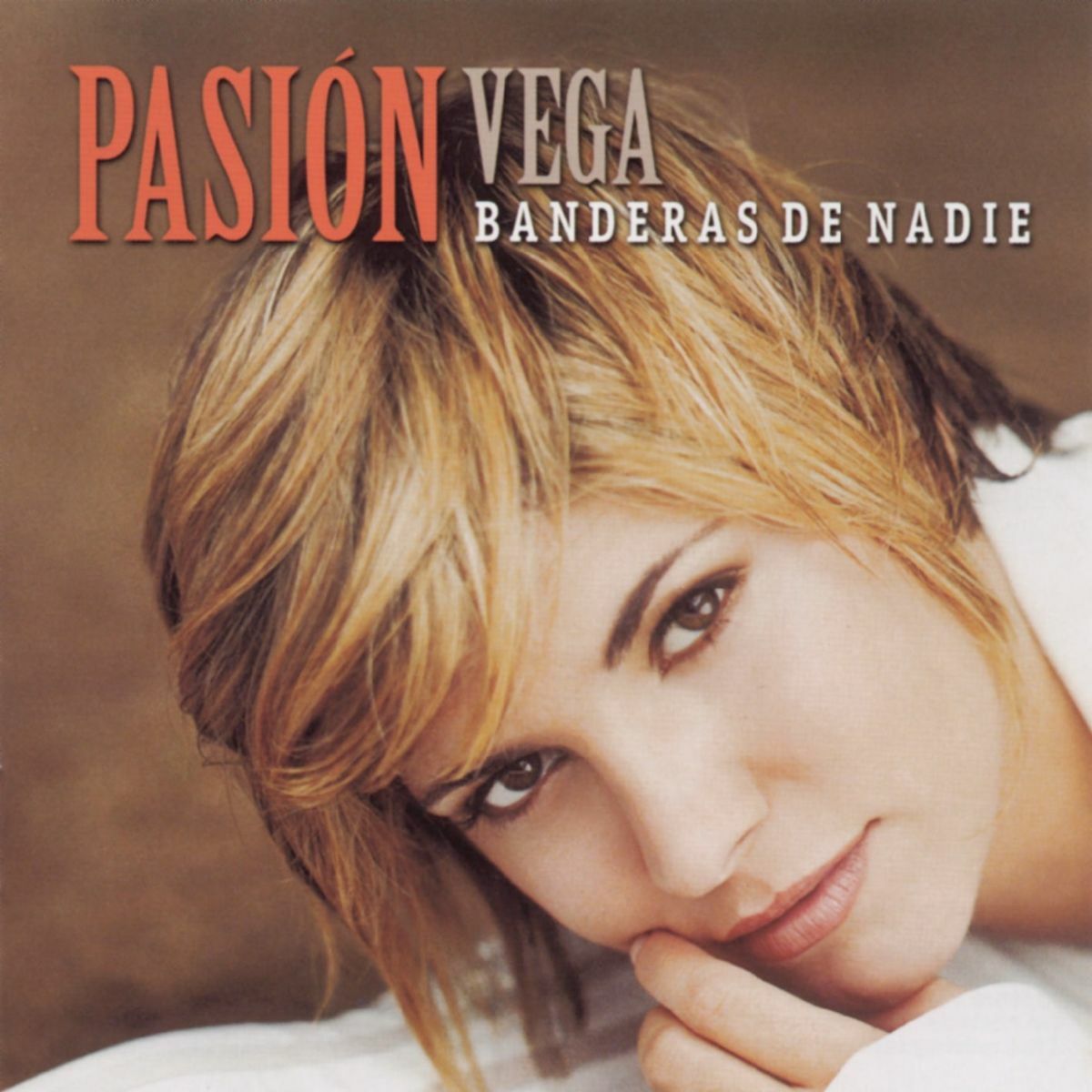 Pasion Vega - Desnuda Tengo El Alma: listen with lyrics | Deezer