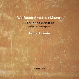 Album cover of Wolfgang Amadeus Mozart: The Piano Sonatas
