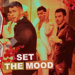 Album cover of SET THE MOOD