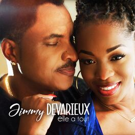 Album cover of Elle a tout