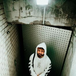 Album cover of no reason